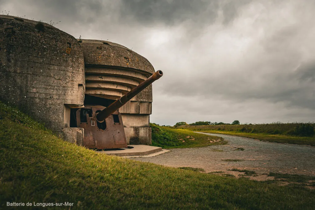 D-DAY bunker canon plage du debarquement Normandy- Hotel de la Ranconniere